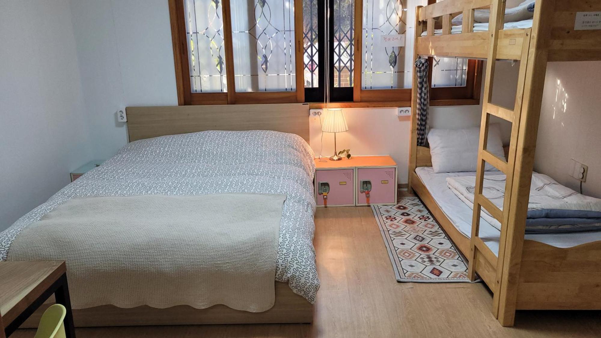 Tongyeong Episode Guesthouse Quarto foto