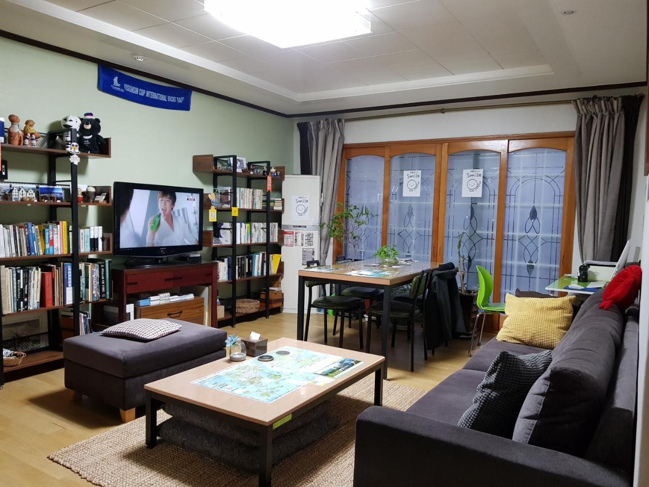 Tongyeong Episode Guesthouse Exterior foto